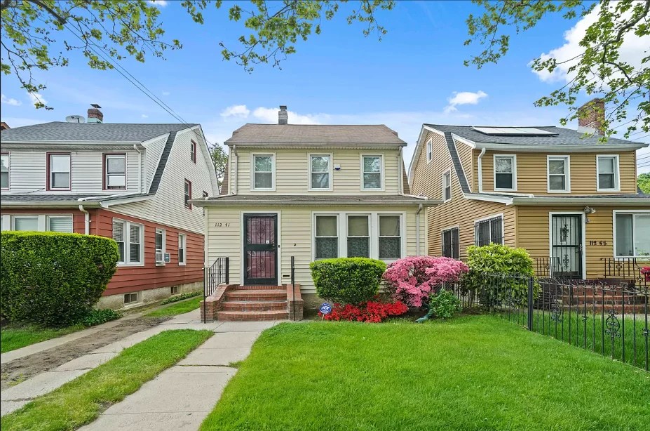 What it's like living in St. Albans, Queens Housing, pricing